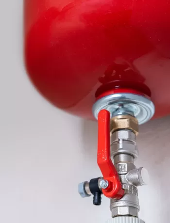 dik genleşme tankı